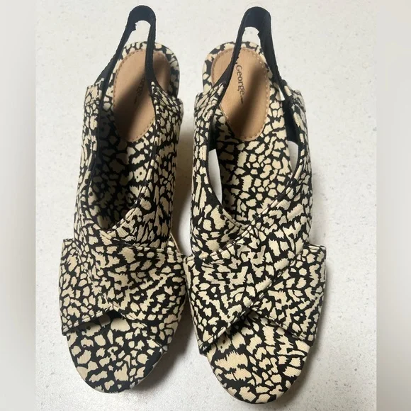 🆕 George - Black & Cream Peep-Toe Wedges - Picture 6 of 8